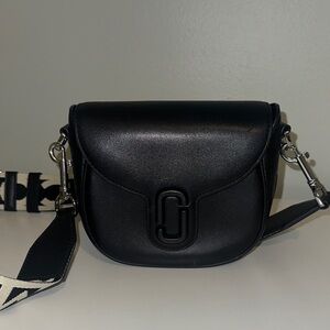 MARC JACOBS black Leather Chic saddle Crossbody Bag with Strap